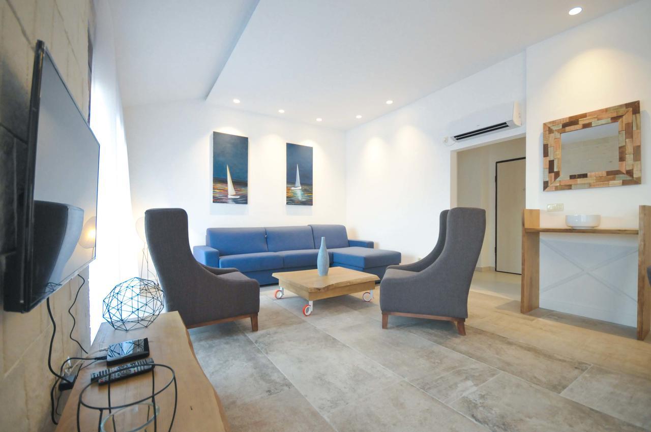 Corso Levante Luxury Suites Petrovac na moru Exterior foto