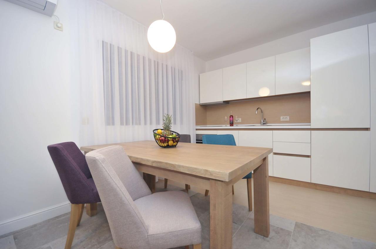 Corso Levante Luxury Suites Petrovac na moru Exterior foto