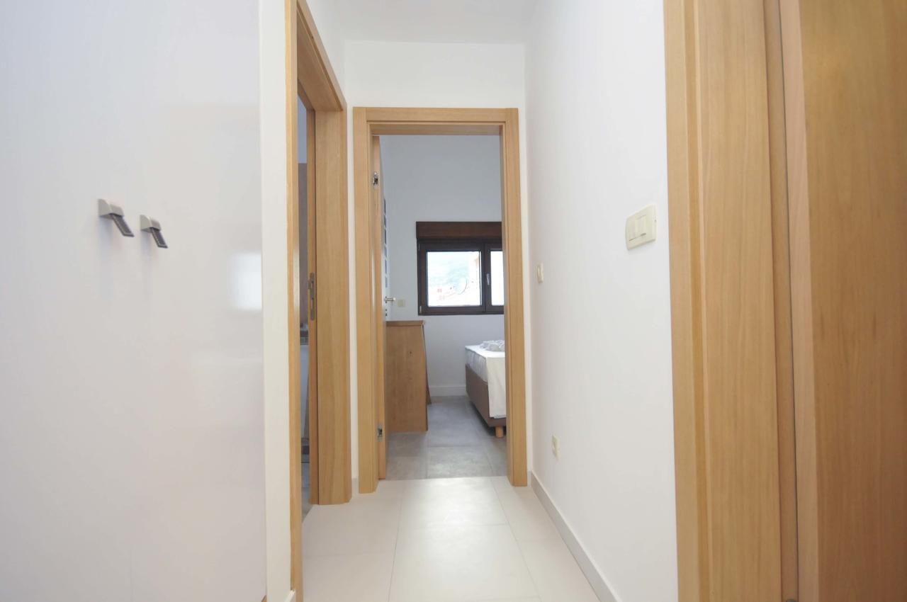 Corso Levante Luxury Suites Petrovac na moru Exterior foto