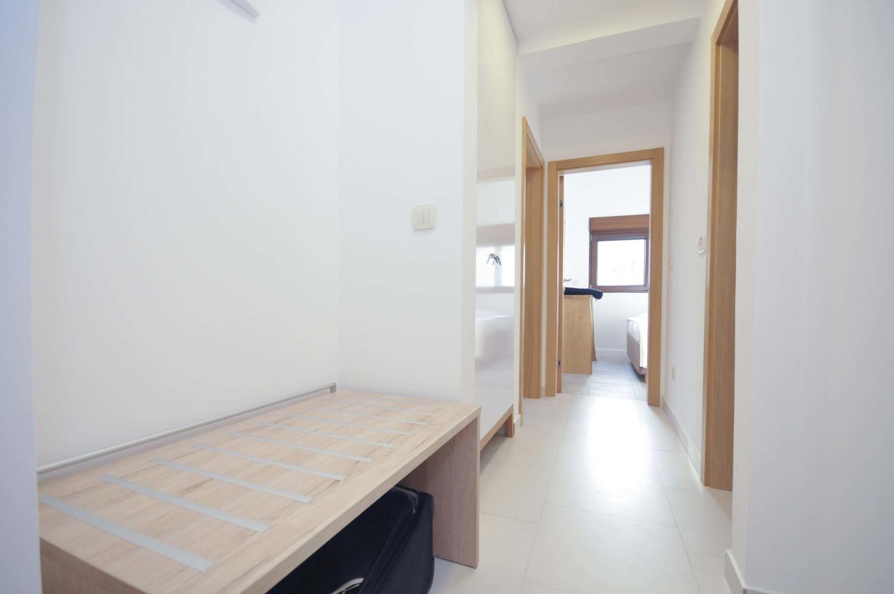 Corso Levante Luxury Suites Petrovac na moru Exterior foto
