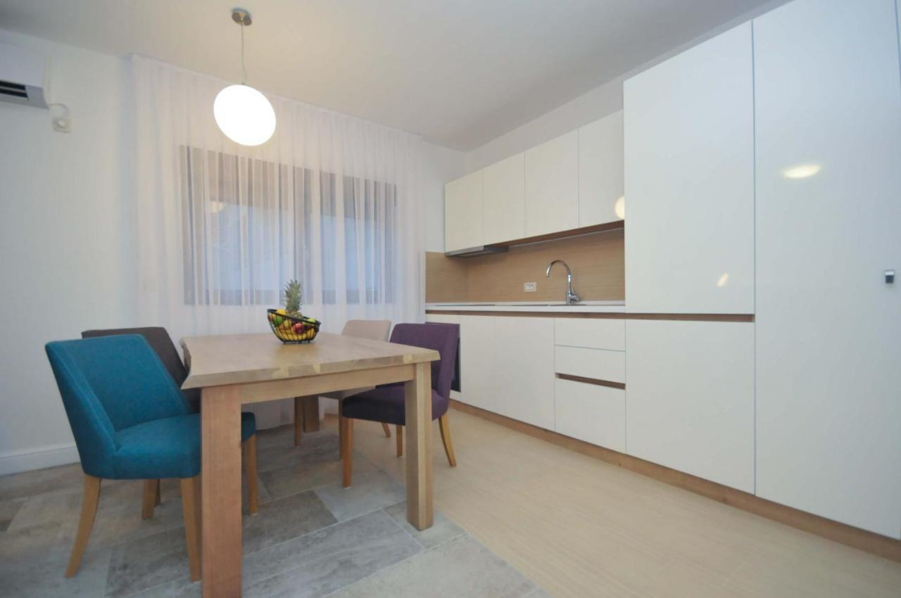 Corso Levante Luxury Suites Petrovac na moru Exterior foto